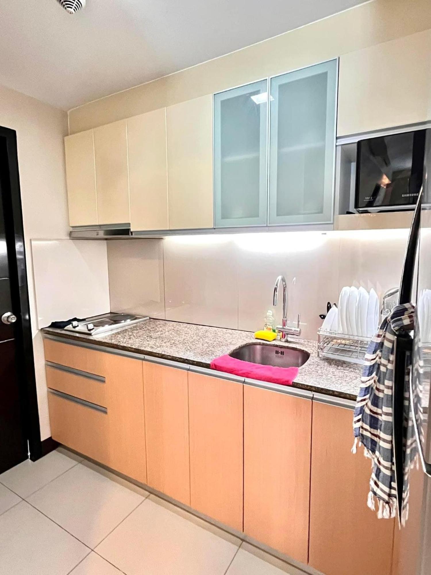 Mactan Newtown Condo With Pool Access Lapu-Lapu City Eksteriør billede